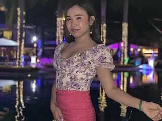 Sweetsofialove live webcam thumbnail