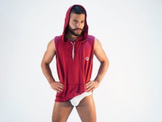 sweatyhairypig23 live webcam thumbnail