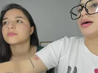 sweet_and_rous live webcam thumbnail