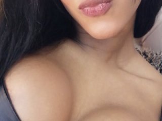 sweet_brunettex_lovingyou live webcam thumbnail