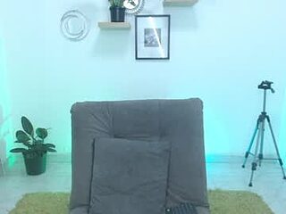 sweet_bunnyy1 live webcam thumbnail