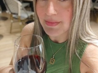 sweet_christtydiaz live webcam thumbnail