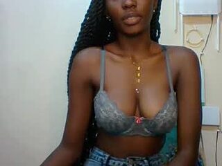 sweet_kcandy live webcam thumbnail