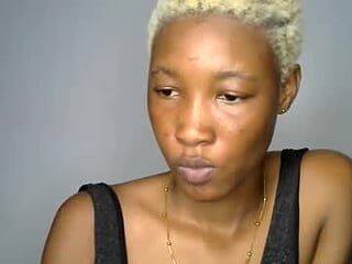 sweet_pussy04 live webcam thumbnail