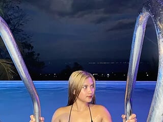 sweetangel143 live webcam thumbnail