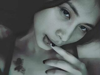 sweetasian_zoe live webcam thumbnail