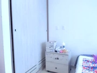 sweetaura0_0 live webcam thumbnail