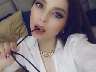 sweetbabygirlforyou live webcam thumbnail