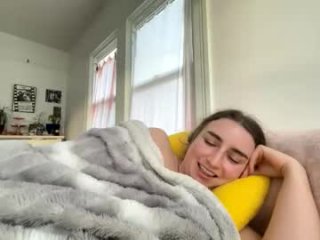 sweetbbceleste670610 live webcam thumbnail