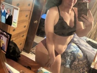sweetbeans69 live webcam thumbnail