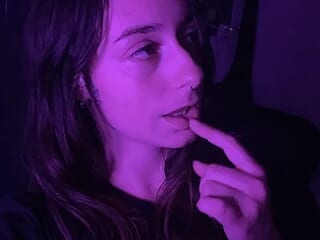 sweetcherry333 live webcam thumbnail