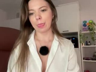 sweetdreamvic live webcam thumbnail