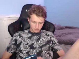 sweeticharm live webcam thumbnail