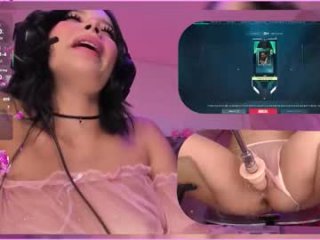 sweetie_cloe live webcam thumbnail
