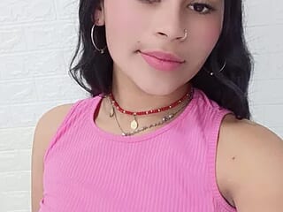 sweetiesquirt live webcam thumbnail