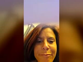 sweetmaybaby35 live webcam thumbnail