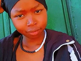 sweetpunani01 live webcam thumbnail
