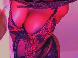 sweetronette live webcam thumbnail