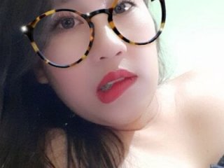 sweetsexysmile live webcam thumbnail