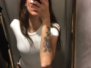 sweetsinxxx live webcam thumbnail