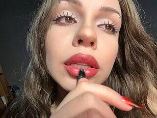 sweettitsbby live webcam thumbnail
