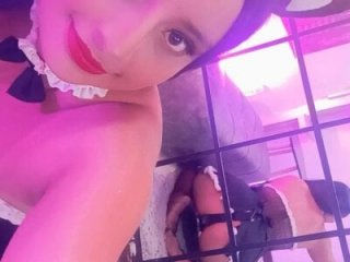 TahiyaMuley_ live webcam thumbnail