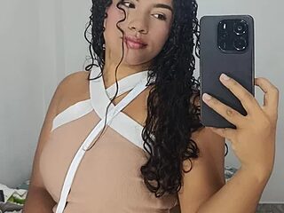 TamaraaHoney live webcam thumbnail