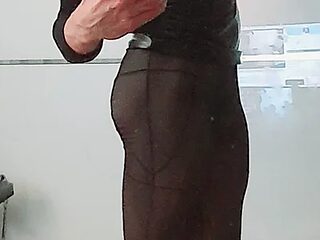 Tambiennylon live webcam thumbnail
