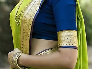 Tamil_Shailu live webcam thumbnail