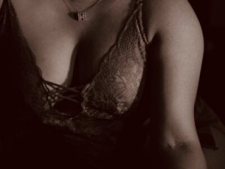 Tannushree live webcam thumbnail