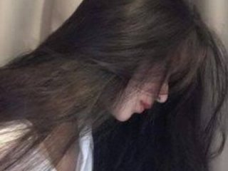 Tanvi_Sharma377 live webcam thumbnail