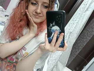 Tastycherrypie live webcam thumbnail