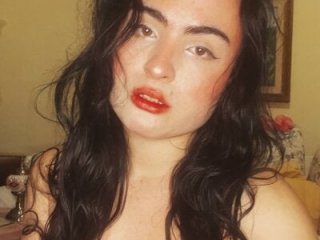 TatianaTaylor69 live webcam thumbnail