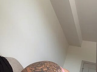 Tattedphoenix live webcam thumbnail