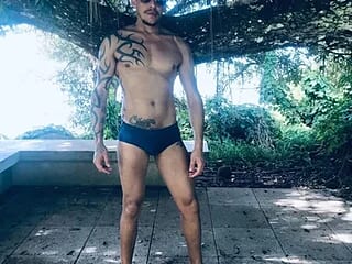 Tatuadomoreno23cm live webcam thumbnail