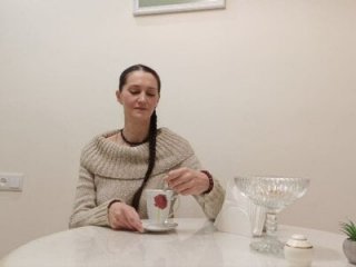 TayaFinch live webcam thumbnail