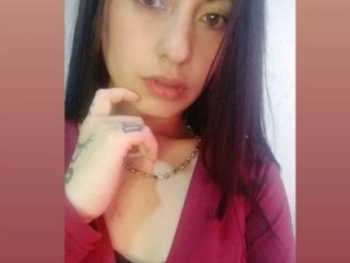 Taylormegan live webcam thumbnail