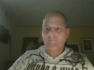 takerlover436295 live webcam thumbnail
