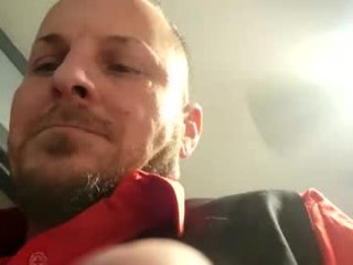 tankdaddy45 live webcam thumbnail