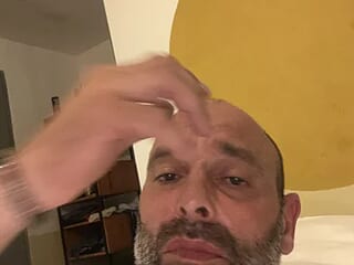 tapesexxx live webcam thumbnail