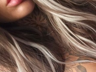 tattooedBabyy live webcam thumbnail