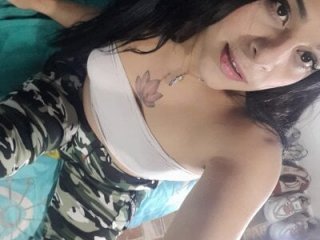 tattys_sexy live webcam thumbnail