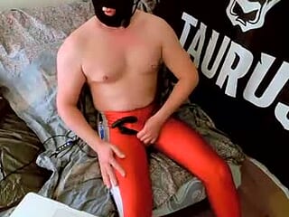 taurus_lycra live webcam thumbnail
