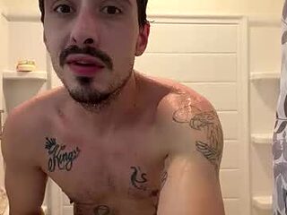 taylor765243 live webcam thumbnail