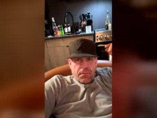 taylors2822 live webcam thumbnail