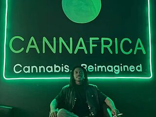 Tee0904 live webcam thumbnail