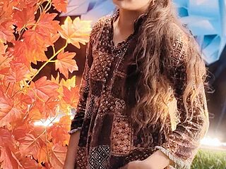 Telugu-honey3 live webcam thumbnail