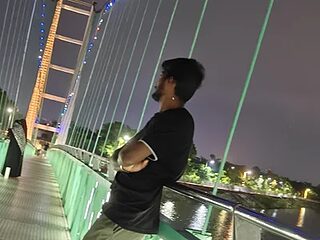 Teluguspicymodda live webcam thumbnail
