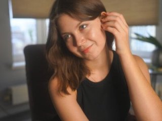 TereseHoltorf live webcam thumbnail