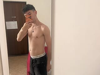 teenboy999 live webcam thumbnail